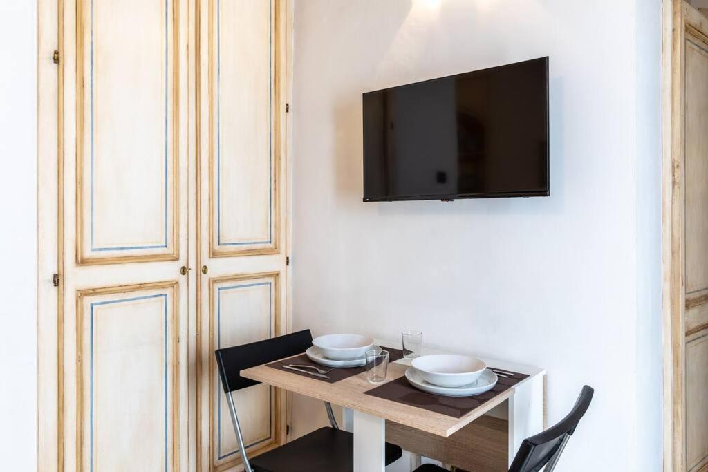 Colonne'S Nest - Cozy And Silent With Ac Apartment Милано Екстериор снимка
